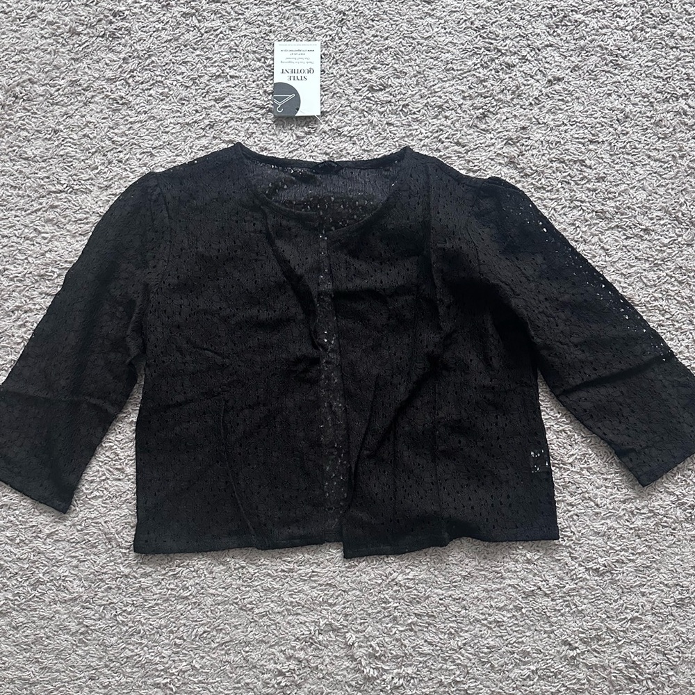 Chic Black Lace Open Cardigan